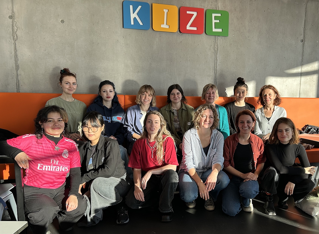 Gruppenbild der Studierenden des Masters  2024/25 im KIZE Kinderzentrum Maulbronn